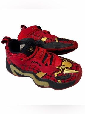 Adidas Spider-Man Kids Shoes Sneakers Footwear Red Gold Youth Size 5